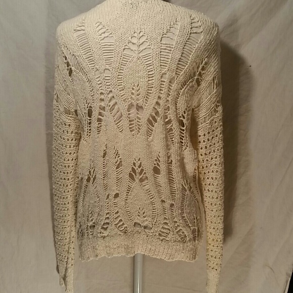 American Eagle sz M open knit sweater like new - Picture 4 of 7